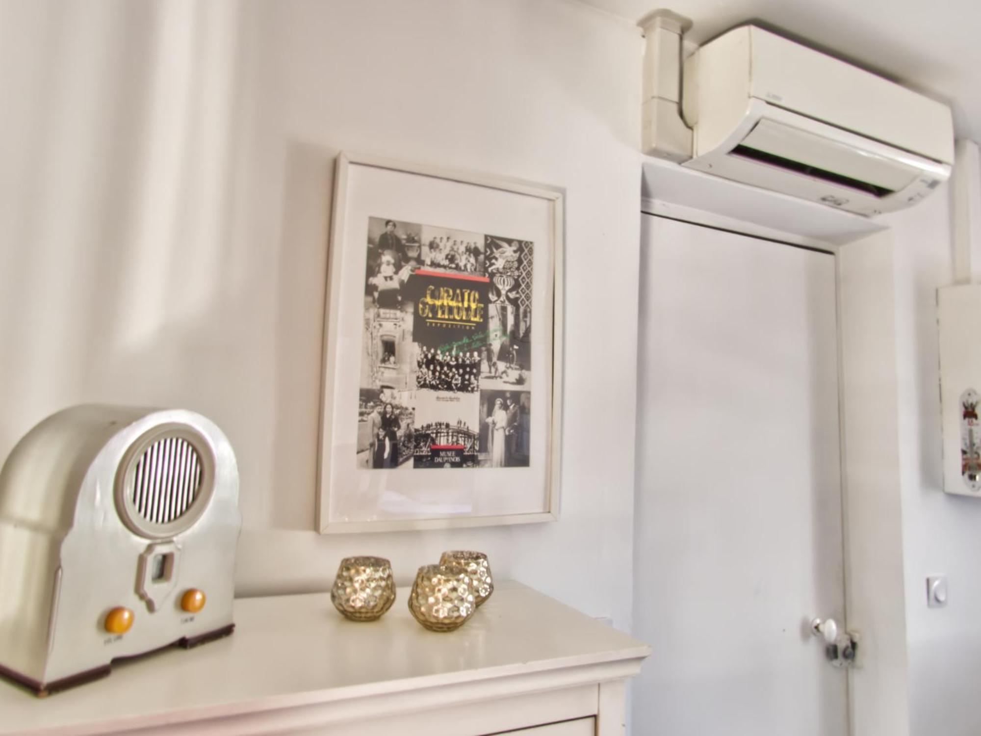 La petite Maison Grenoble Extérieur photo